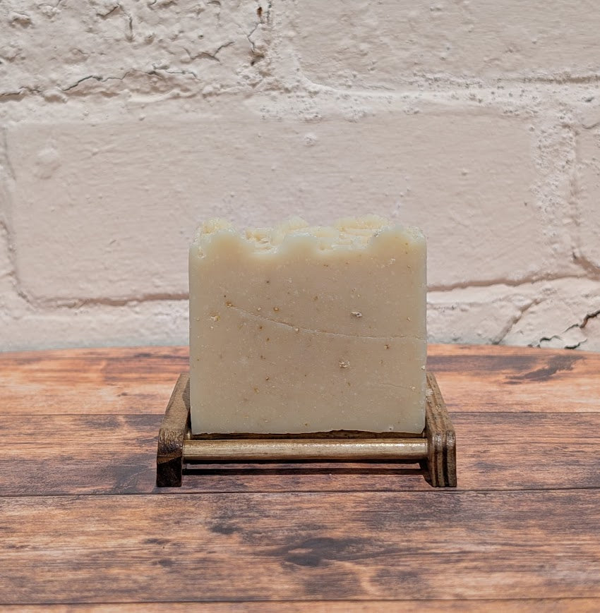 Goats Milk, Herefordshire Honey & Oatmeal Soap